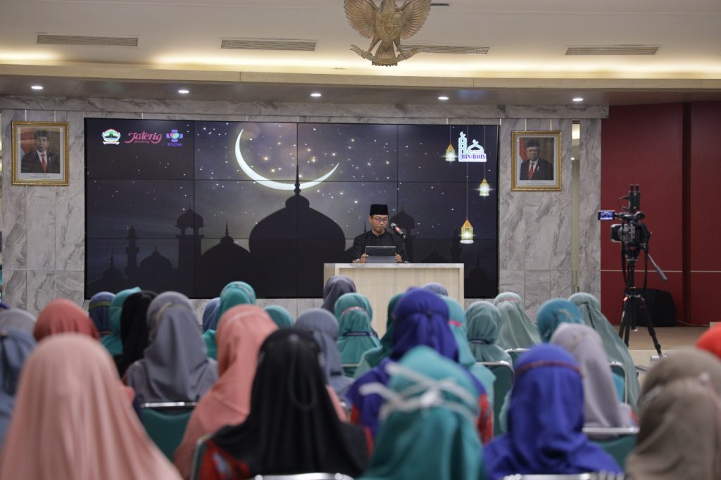 Pengajian Terakhir di Bulan Ramadhan Usung Tema “Zakat Fitrah & Sholat Idul Fitri”